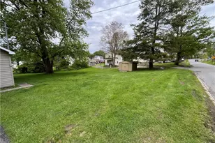 406 S Penn St, Punxsutawney Area School District, PA 15767 - Photo 2
