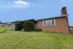 93 Penn St, New Bethlehem, PA 16242 - Photo 2