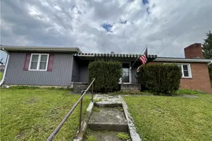 93 Penn St, New Bethlehem, PA 16242 - Photo 1