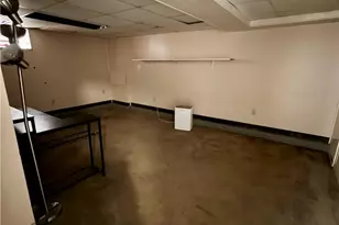 118 Ida Ave, Donora, PA 15033 - Photo 14