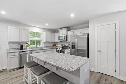 329 Nelson Dr, Monroeville, PA 15146 - Photo 10