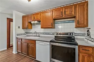 1148 Marble Dr, Moon/Crescent Twp, PA 15046 - Photo 10