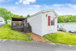 120 New Moon Dr, North Fayette, PA 15071 - Photo 4