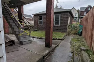 507 Center St, East Pittsburgh, PA 15112 - Photo 24