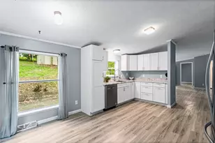 107 Erbes Ln, Adams Township, PA 16046 - Photo 6