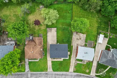 43 Woodridge Dr, Carnegie, PA 15106 - Photo 22