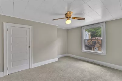 80 Dewey St, Etna, PA 15223 - Photo 10