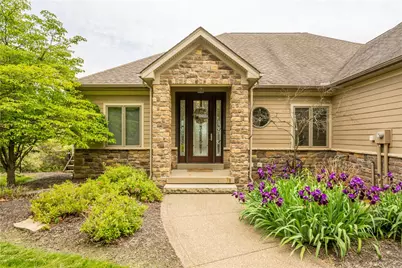 806 Harmony Rd, Ohio Township, PA 15237 - Photo 2