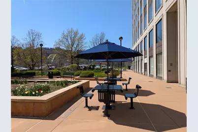 320 Ft. Duquesne Blvd. #24M, Pittsburgh, PA 15222 - Photo 32