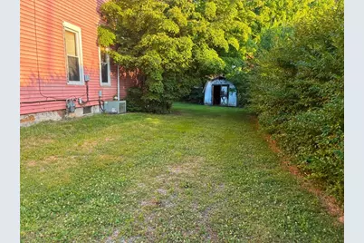 482 Hull St, Sharon, PA 16146 - Photo 22