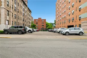 144 N Dithridge St, Pittsburgh, PA 15213 - Photo 4