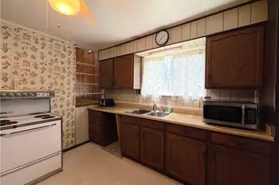 3003 Riverside Dr, Penn Twp, PA 15623 - Photo 12