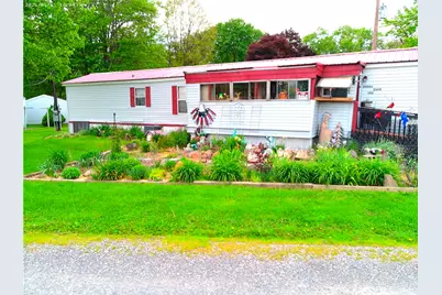 102 Aljuron Ln, Prospect Boro, PA 16052 - Photo 1