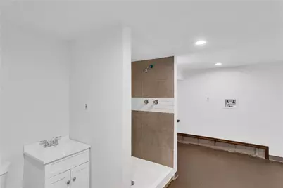 2355 E Beckert Ave, Pittsburgh, PA 15212 - Photo 32