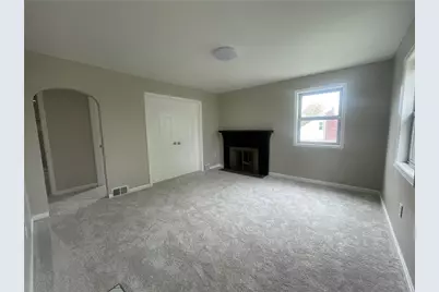 2616 Kenview Dr, Lower Burrell, PA 15068 - Photo 4