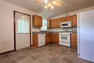 1136 6th Ave, Ford City Boro, PA 16226 - Photo 12