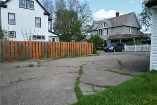 328 W Poplar St, Grove City Boro, PA 16127 - Photo 46