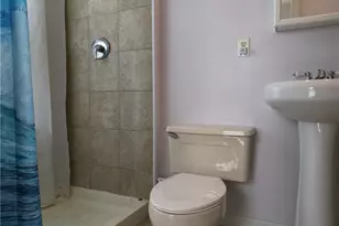 328 W Poplar St, Grove City Boro, PA 16127 - Photo 32