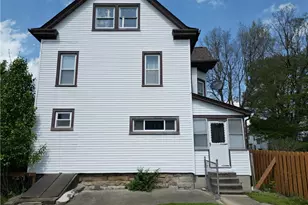 328 W Poplar St, Grove City Boro, PA 16127 - Photo 36