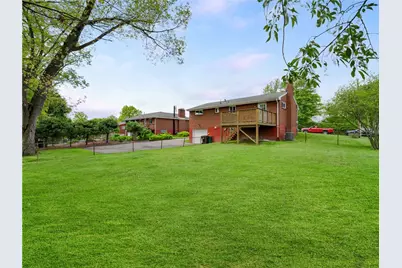 442 Englewood Dr, Ross Twp, PA 15237 - Photo 34