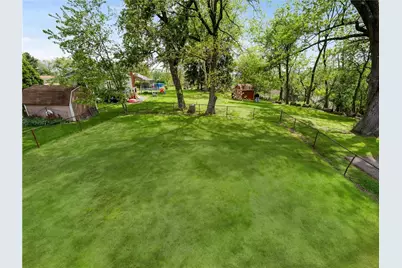 442 Englewood Dr, Ross Twp, PA 15237 - Photo 32