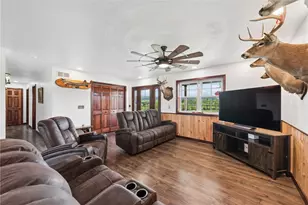 394 Mountain View Rd, Fairfeld Township, PA 15944 - Photo 6