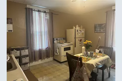 736 Pennsylvania Avenue, Irwin, PA 15642 - Photo 12