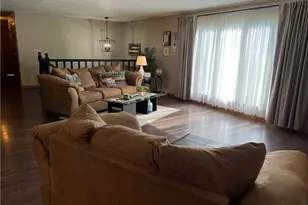 133 Woodcrest Rd, Oakland Township, PA 16002 - Photo 4