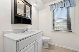 1061 Pacific Ave, Brackenridge, PA 15014 - Photo 20