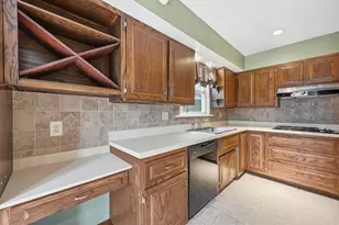 1061 Pacific Ave, Brackenridge, PA 15014 - Photo 8