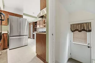 1061 Pacific Ave, Brackenridge, PA 15014 - Photo 14