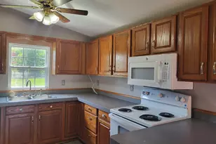104 Sparks Ave, Twp of But NW, PA 16001 - Photo 6