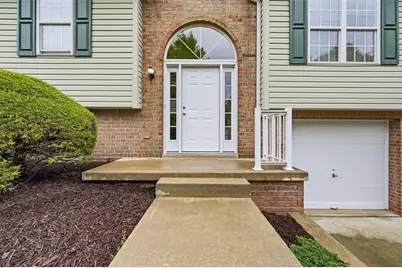 223 Cottonwood Ln, Marshall, PA 15090 - Photo 4