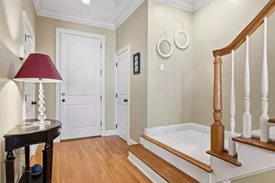 208 Linehan Pl, Cranberry Township, PA 16066 - Photo 8