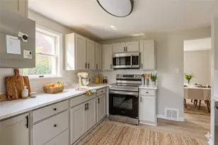 136 Harvard Dr, Pittsburgh, PA 15235 - Photo 8