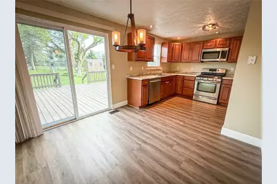 126 Cornell Dr, Center Township, PA 16001 - Photo 14