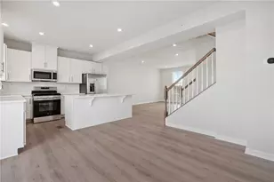 1139 Olivia Dr, North Fayette, PA 15071 - Photo 4