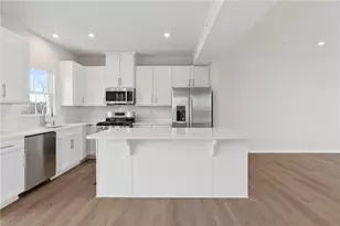 1139 Olivia Dr, North Fayette, PA 15071 - Photo 2