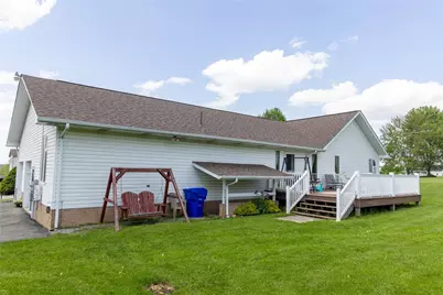 231 Arrowhead Dr, Slippery Rock, PA 16057 - Photo 8
