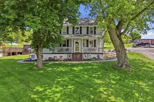 2976 Henderson Rd, Mt Pleasant Twp, PA 15301 - Photo 4
