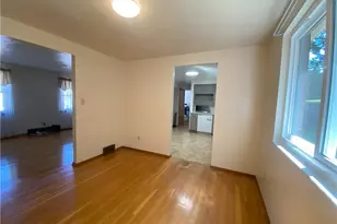 439 Crestview Dr, Pittsburgh, PA 15239 - Photo 14