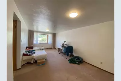 439 Crestview Dr, Pittsburgh, PA 15239 - Photo 38