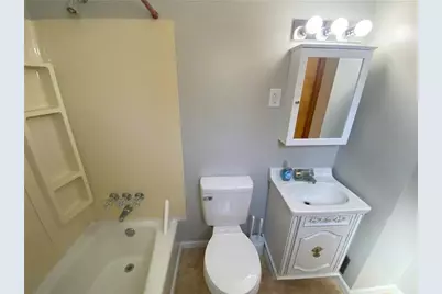 439 Crestview Dr, Pittsburgh, PA 15239 - Photo 24