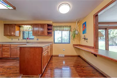 103 Barnwood, Ross Twp, PA 15237 - Photo 4