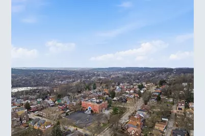 2208 Delaware Ave, Pittsburgh, PA 15218 - Photo 38