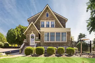 1138 Middle Rd, Pittsburgh, PA 15116 - Photo 1