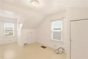 214 S Sycamore St, Mt Pleasant Boro, PA 15666 - Photo 24