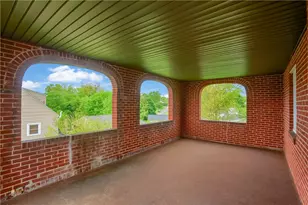 2031 Circle Dr, Hopewell Township, PA 15001 - Photo 18