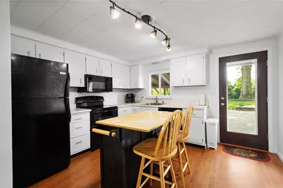 3633 Ashland Dr, Bethel Park, PA 15102 - Photo 22