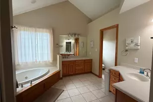 1040 Cross Creek Dr, South Union Township, PA 15401 - Photo 20